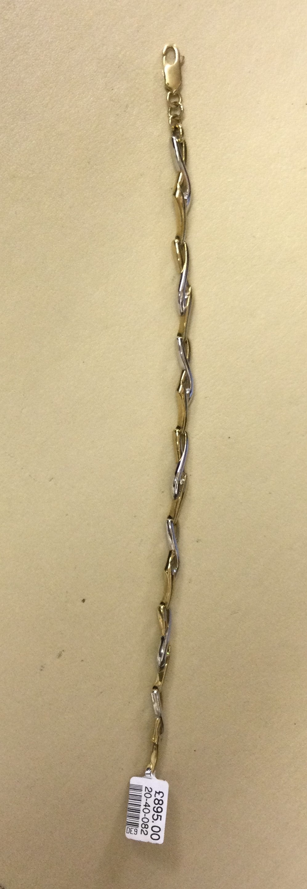 9ct Yellow and White Gold Diam Twist Link