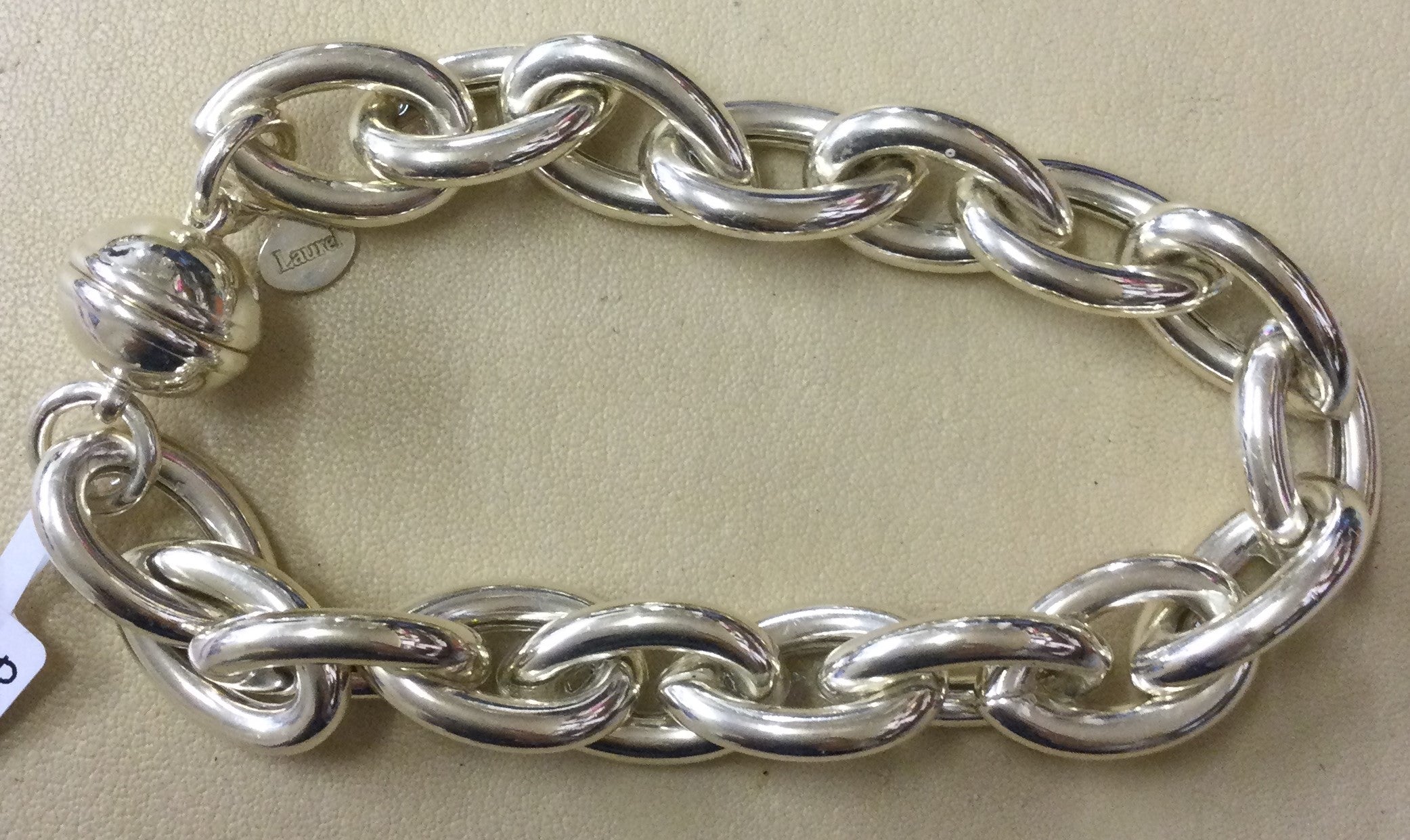 Sil-T.Drp-Magnetic Clsp