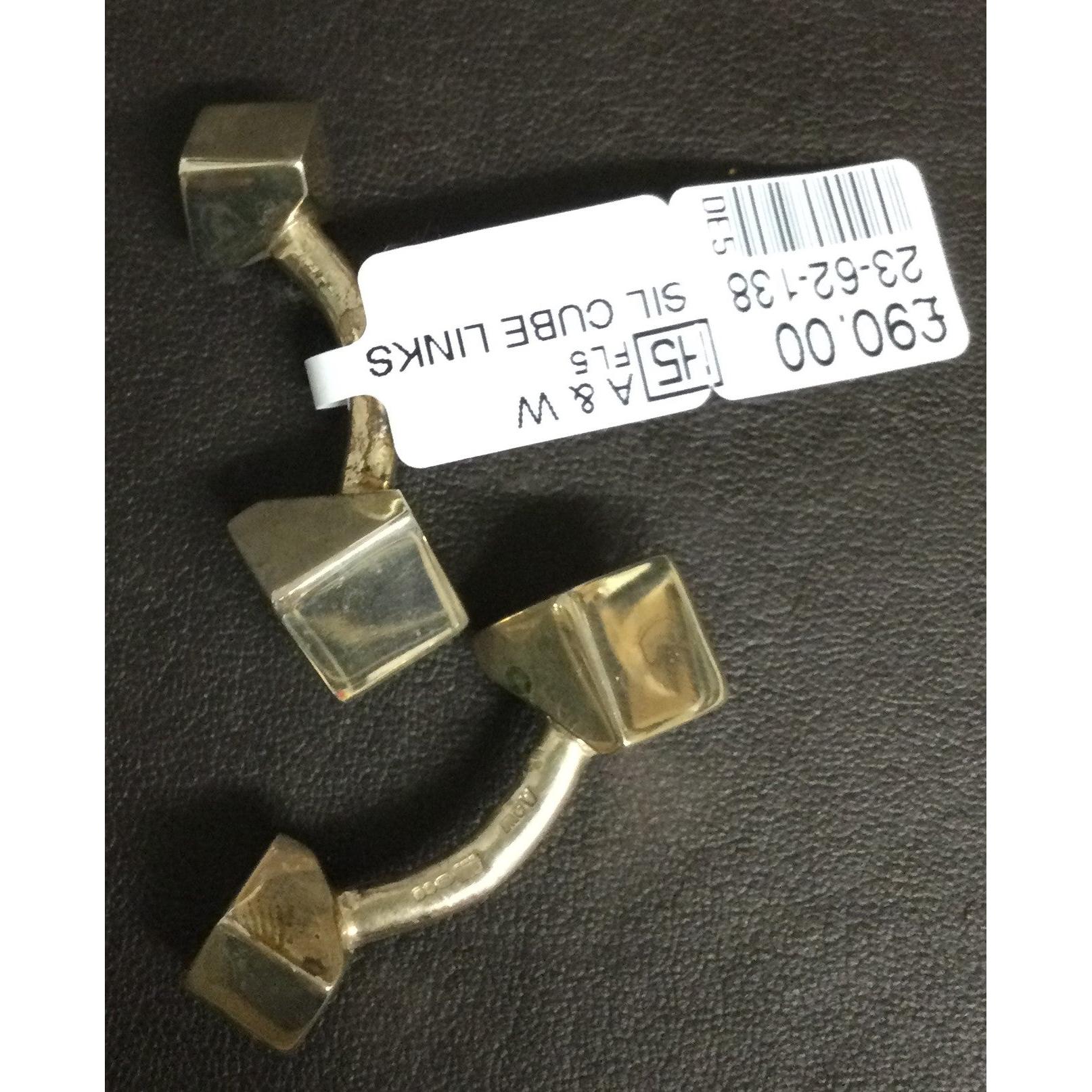 Silver Cube Links