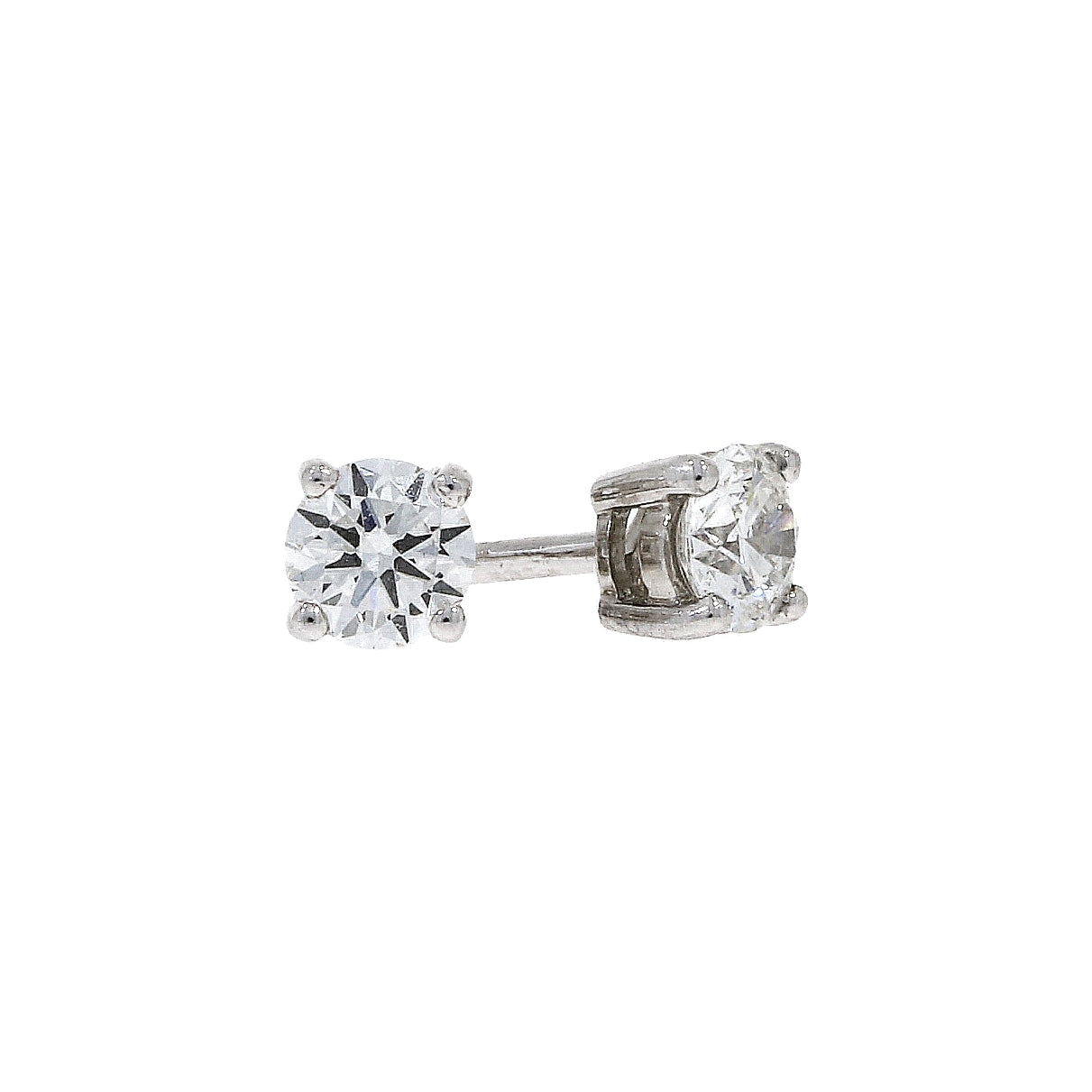18ct white gold 4-claw single stone Diamond stud earrings