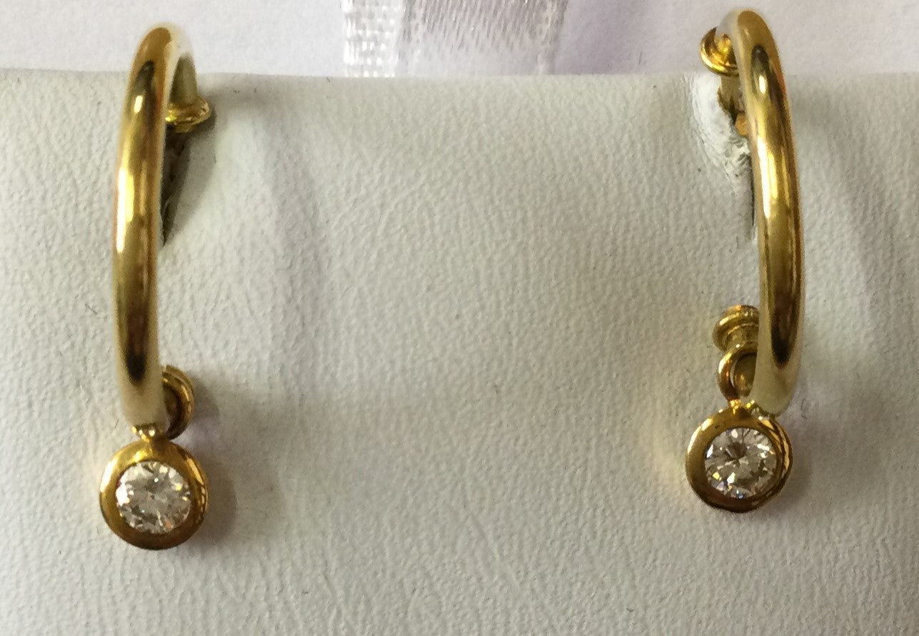 18ct Yellow Gold R/O Dia Pl Hoop Ff