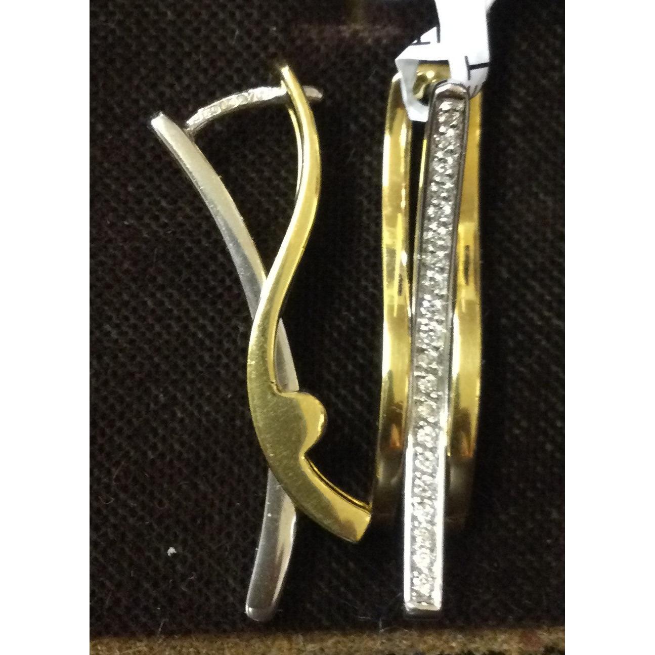 18ct Gold Lng Drp Cent Dia Set