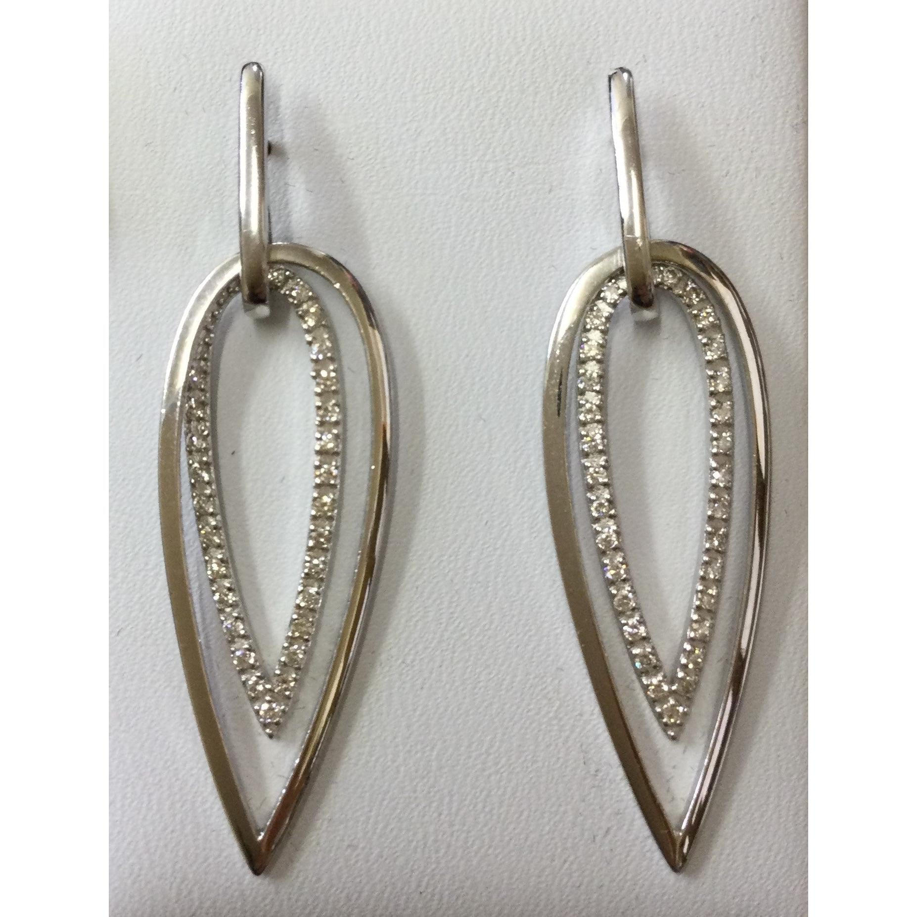 18ct White Gold 62dia Dbl V-Loop Drp