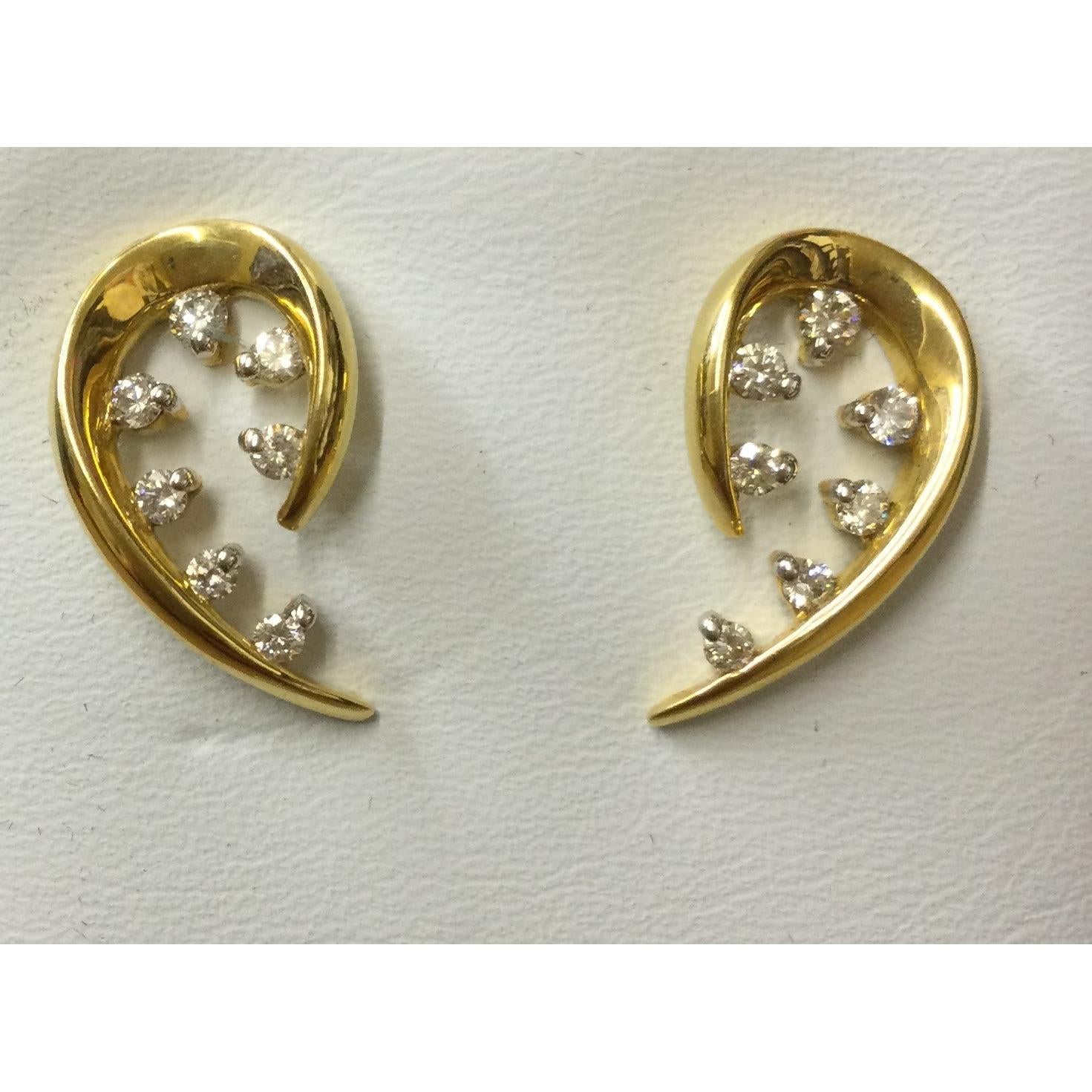 18ct Yellow Gold Swirl & 7dia