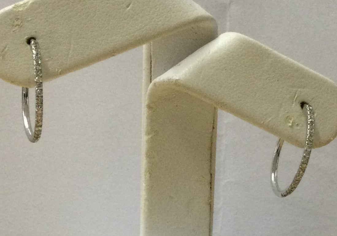 9ct White Gold Dia Hoop Di Clust Drop