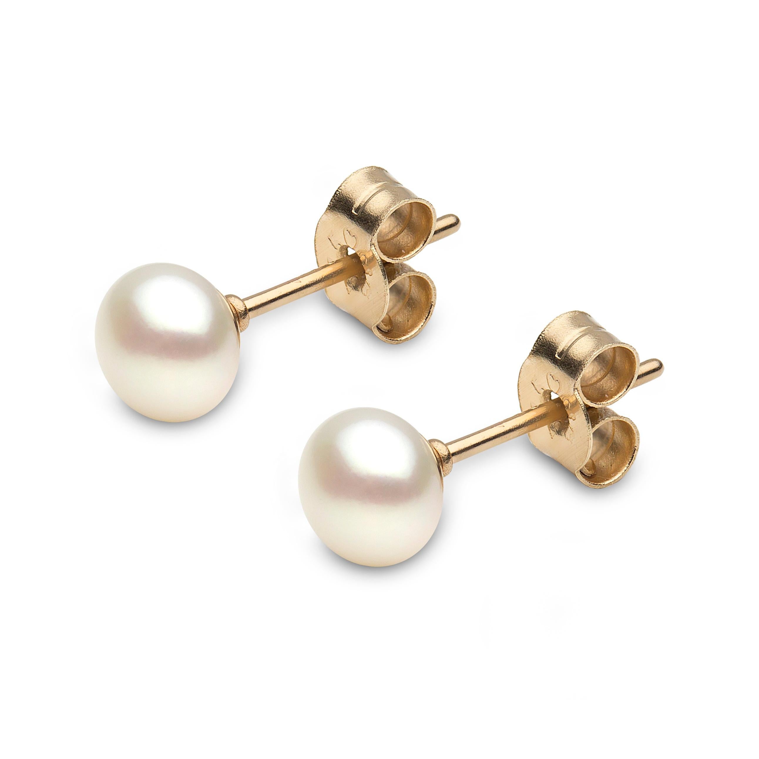9ct gold  Fwp Stud