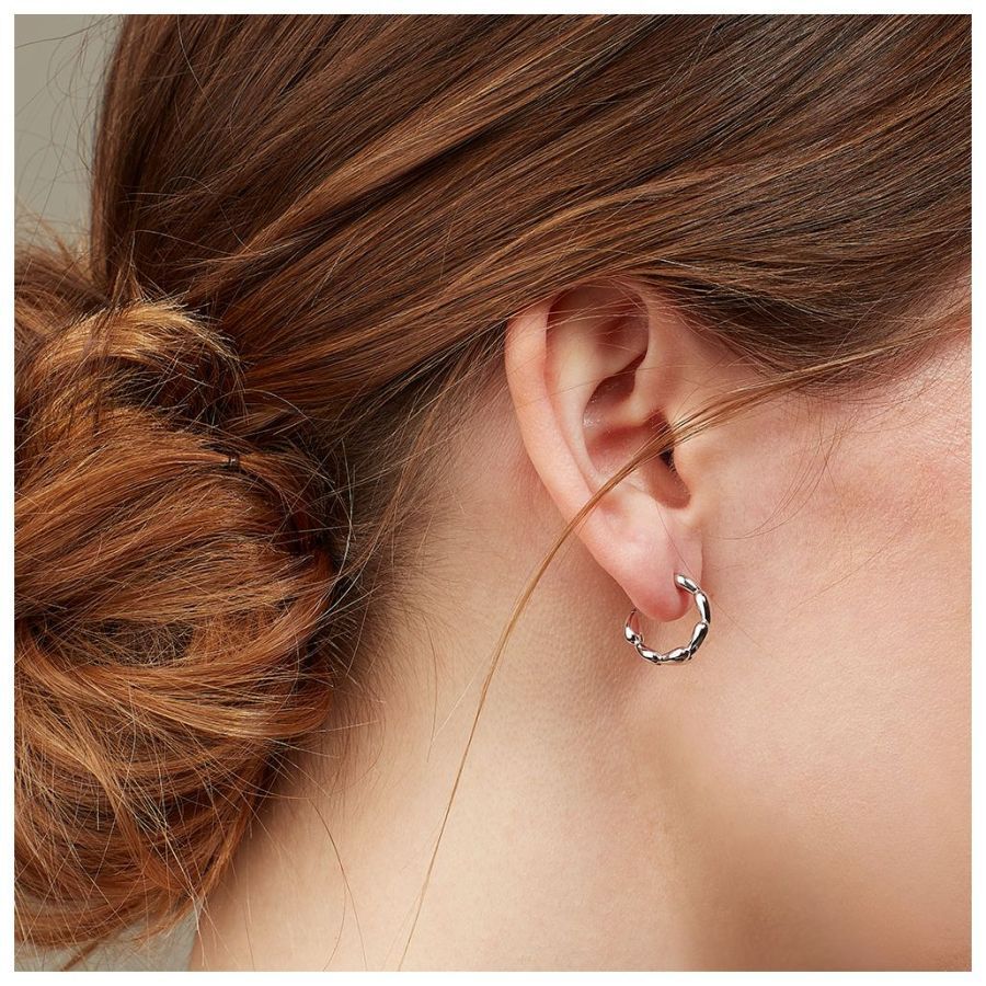 Kit Heath-KH Silver Desire Kiss Linking Heart Mini Hoop Errngs-Dipples Jewellers