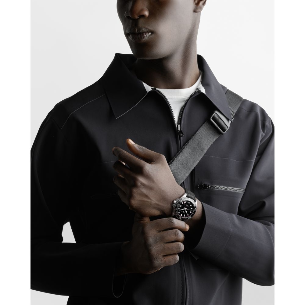 Longines-HydroConquest GMT-Dipples Jewellers