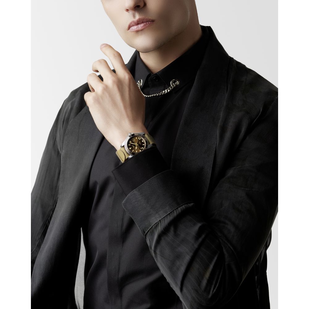 Longines-HydroConquest GMT-Dipples Jewellers