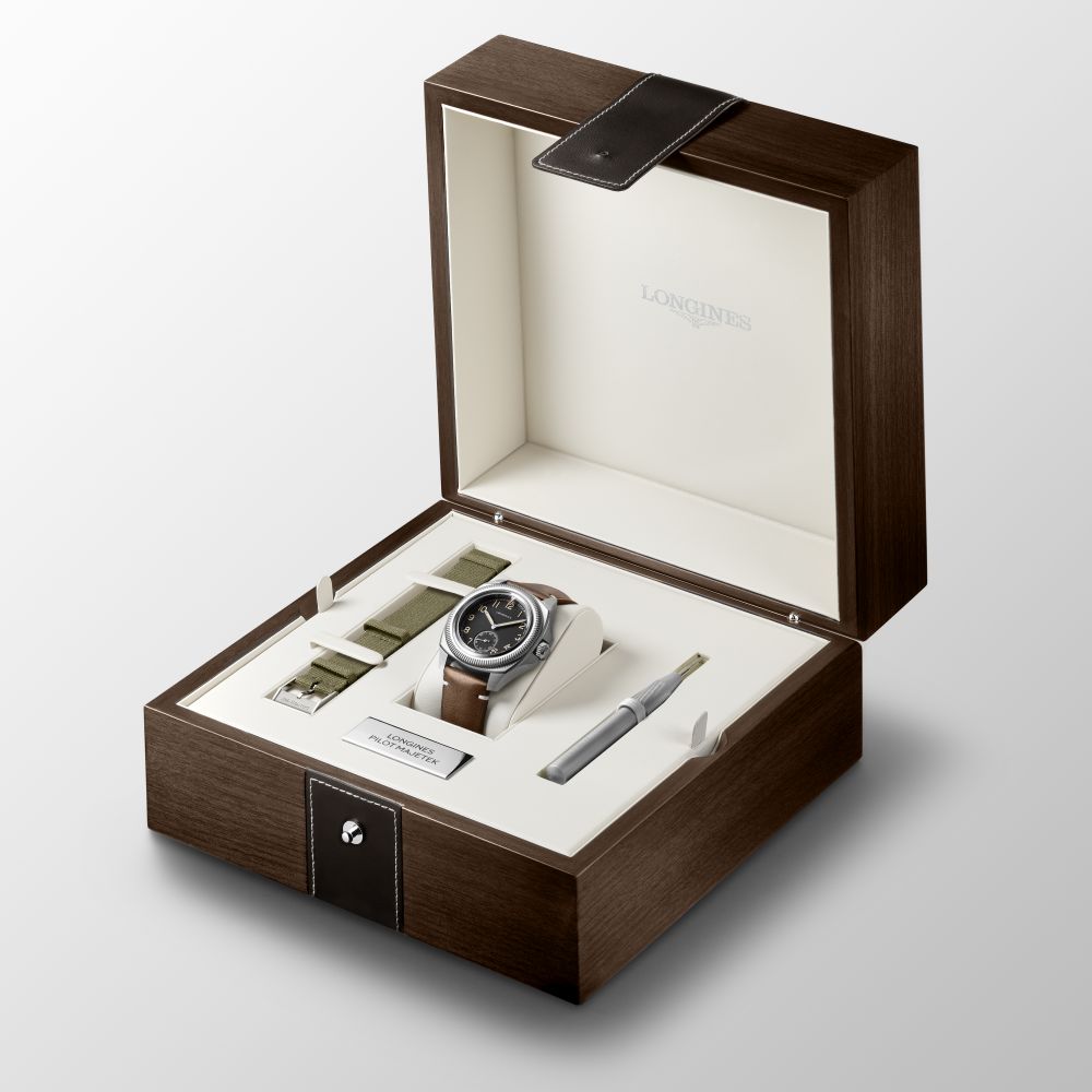 Longines-Pilot Majetek-Dipples Jewellers