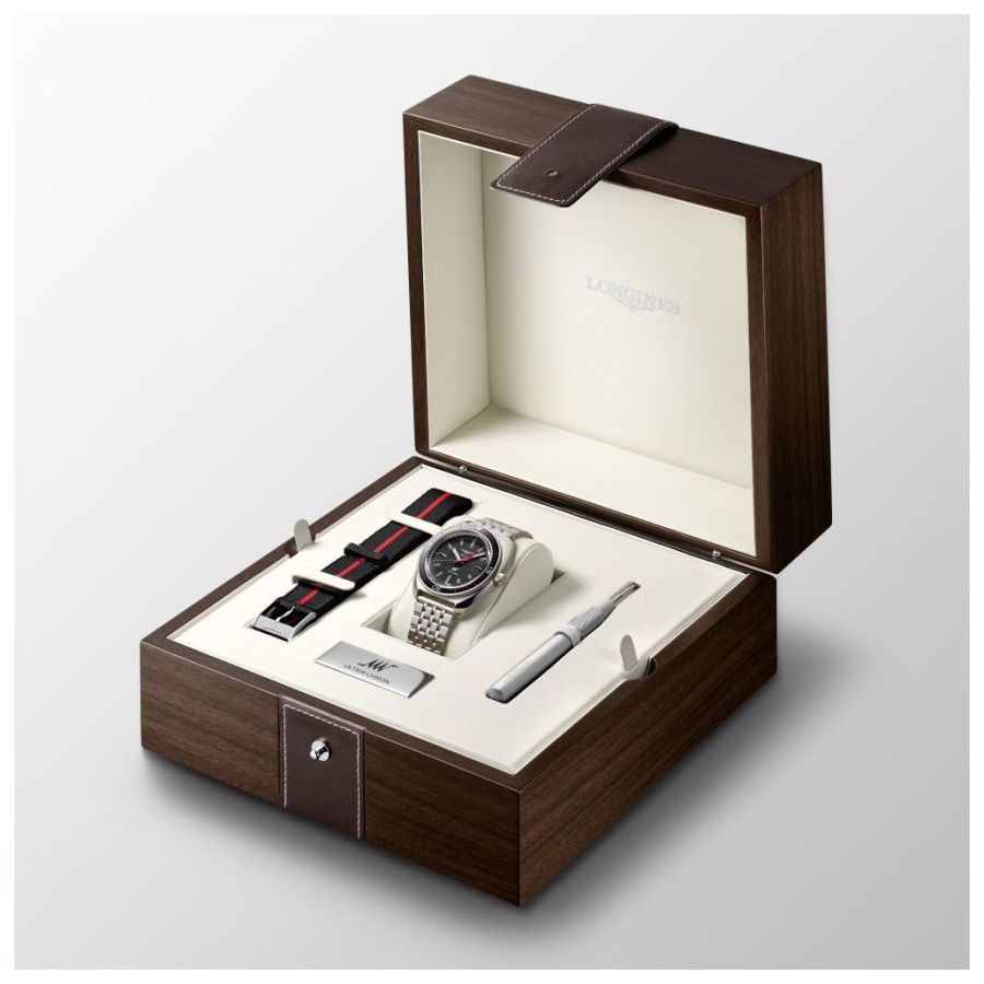 Longines-Ultra-Chron-Dipples Jewellers